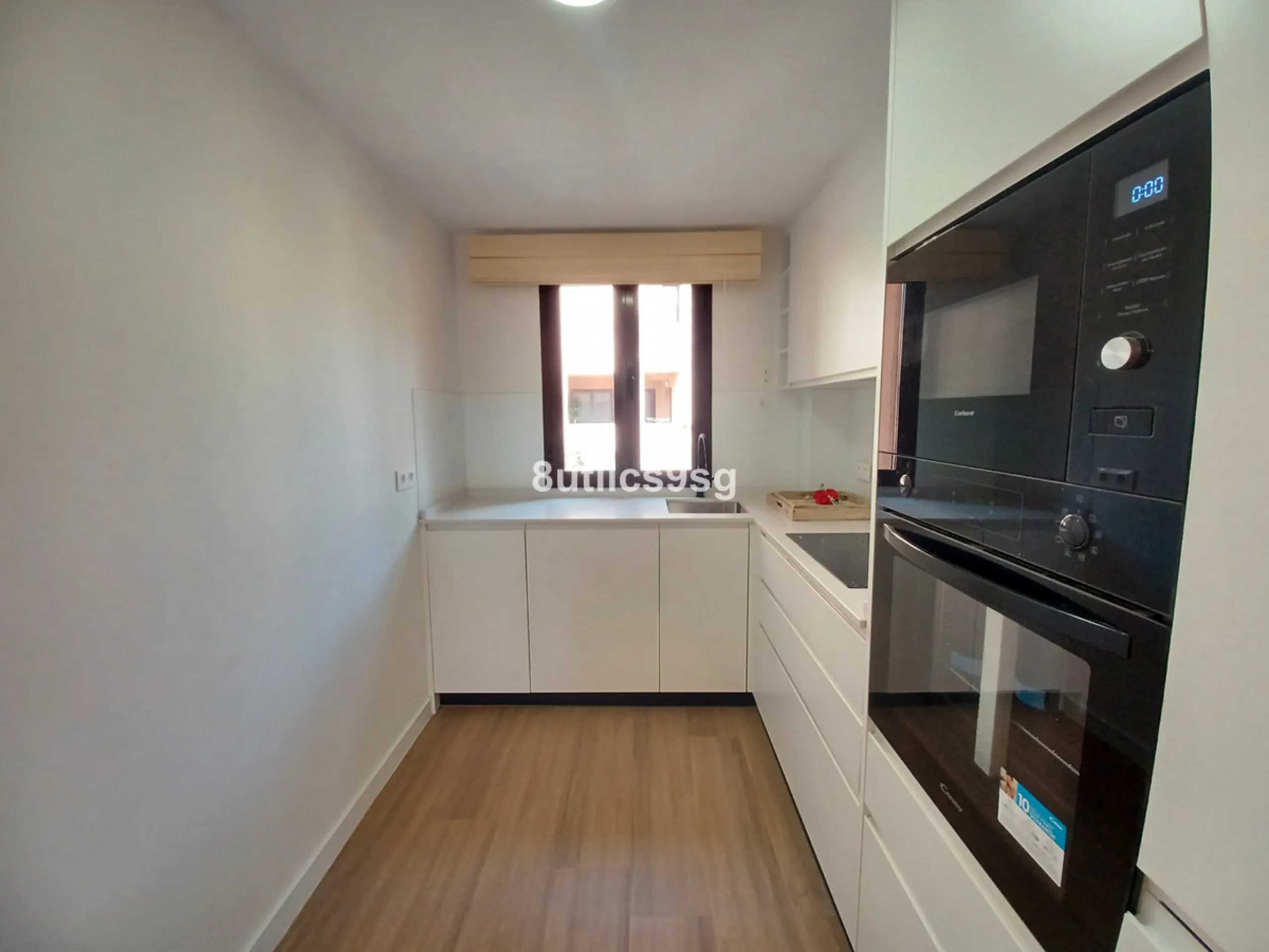 Apartment - Penthouse Duplex в продаже в Benahavís, Málaga. В доме 3 спален и 2 ванных комнат. Площадь дома 189 м²