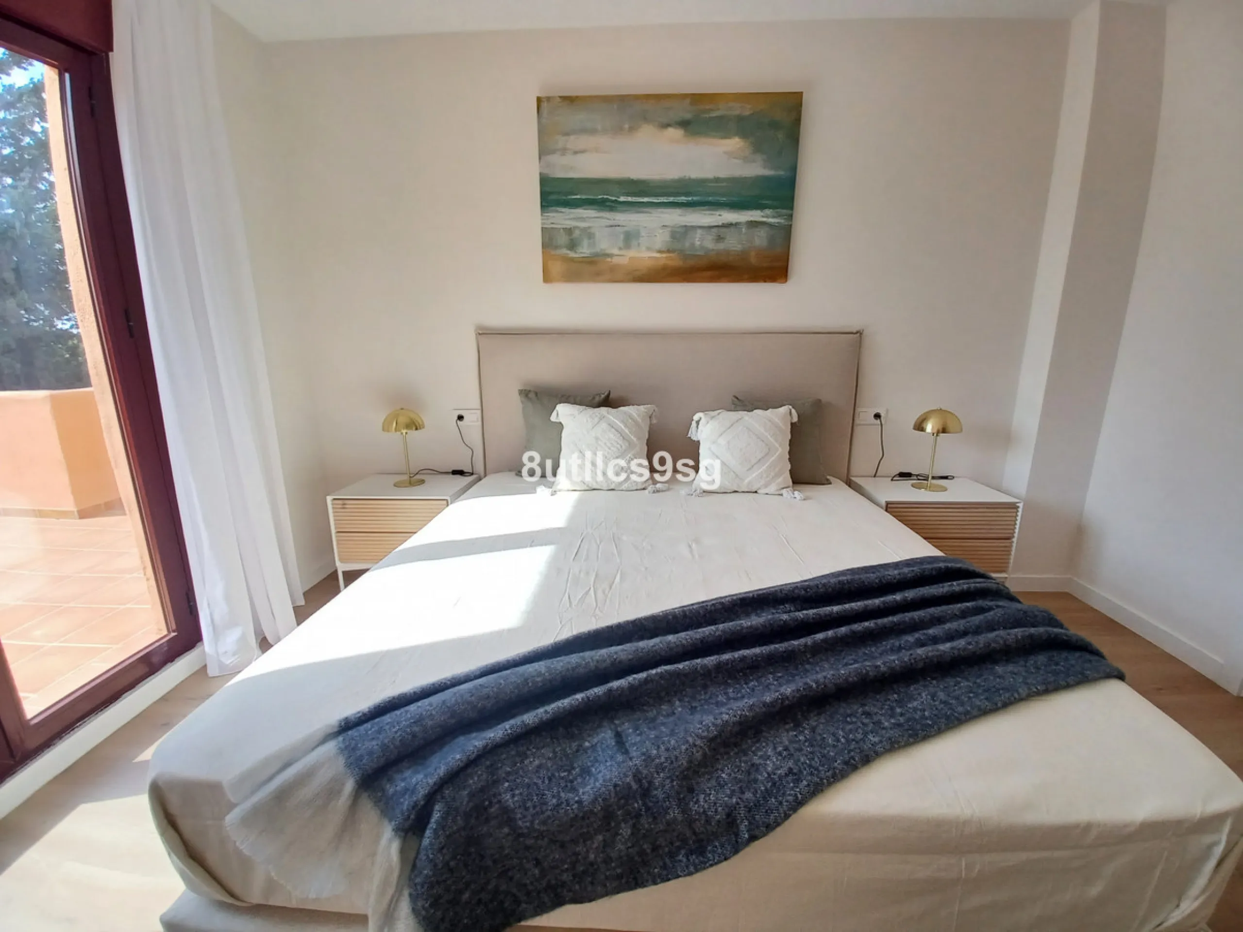 Apartment - Penthouse Duplex в продаже в Benahavís, Málaga. В доме 3 спален и 2 ванных комнат. Площадь дома 189 м²