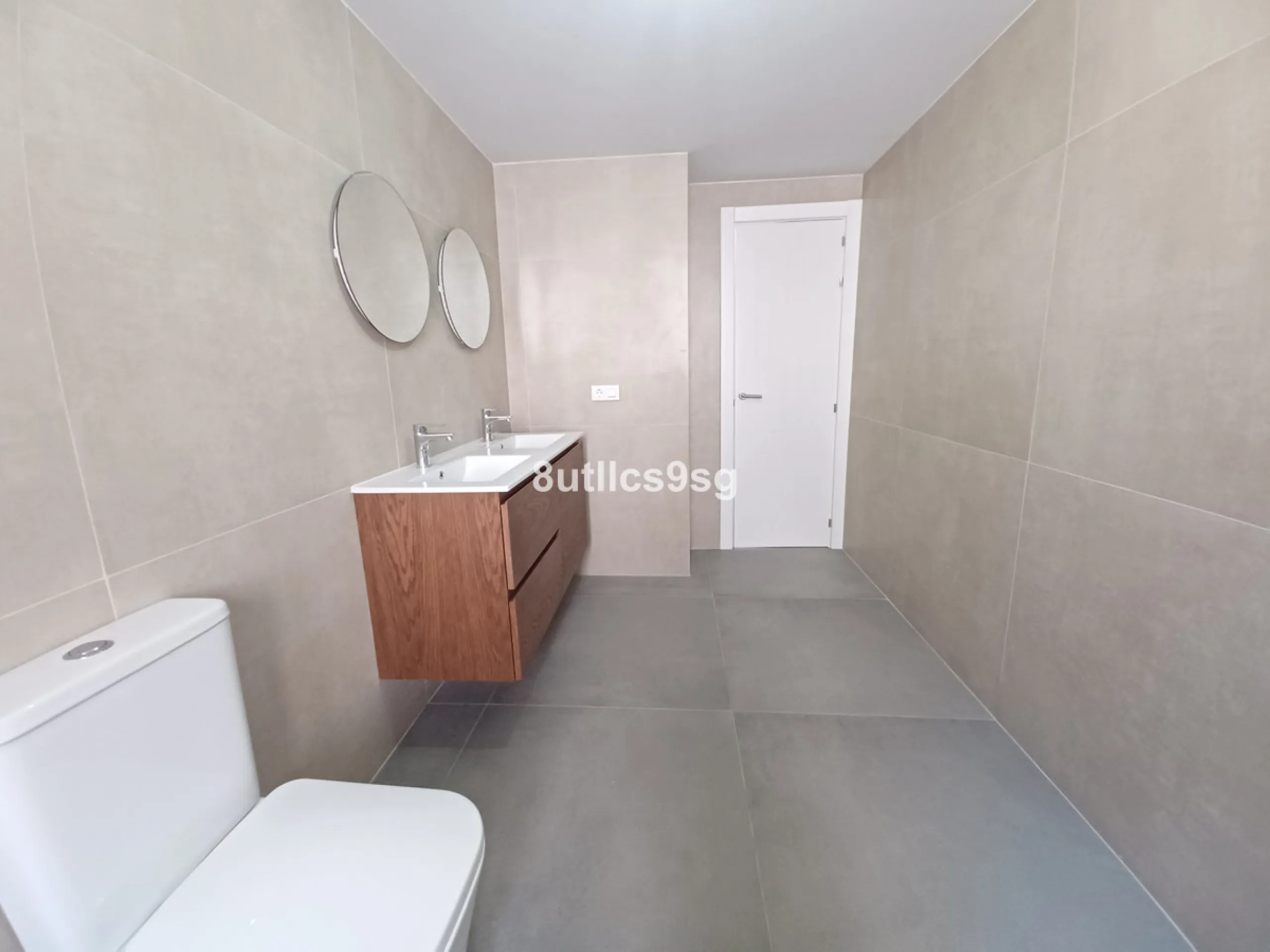 Apartment - Penthouse Duplex в продаже в Benahavís, Málaga. В доме 3 спален и 2 ванных комнат. Площадь дома 189 м²