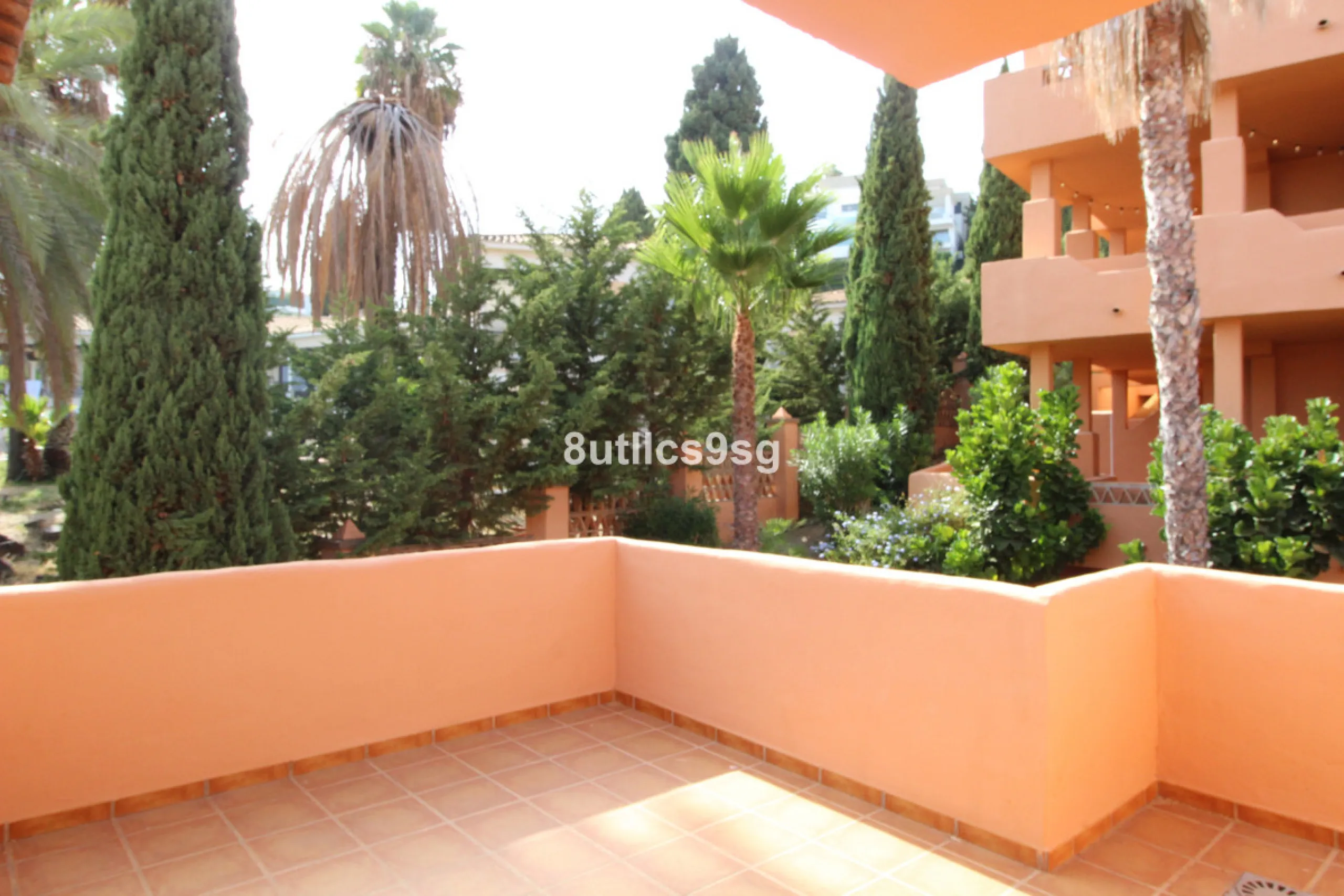 Apartment - Penthouse Duplex в продаже в Benahavís, Málaga. В доме 3 спален и 2 ванных комнат. Площадь дома 189 м²