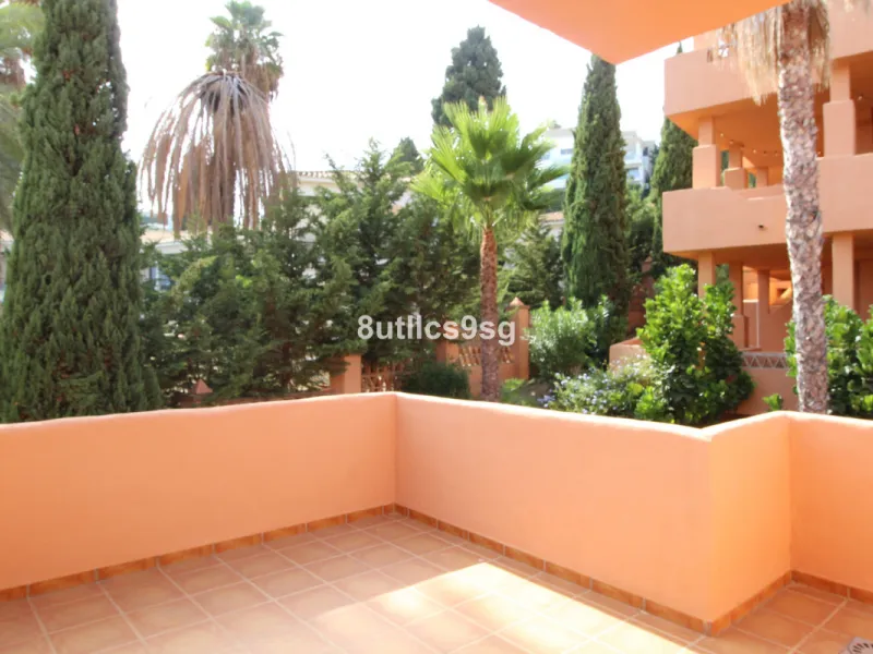Apartment - Penthouse Duplex в продаже в Benahavís, Málaga. В доме 3 спален и 2 ванных комнат. Площадь дома 189 м²