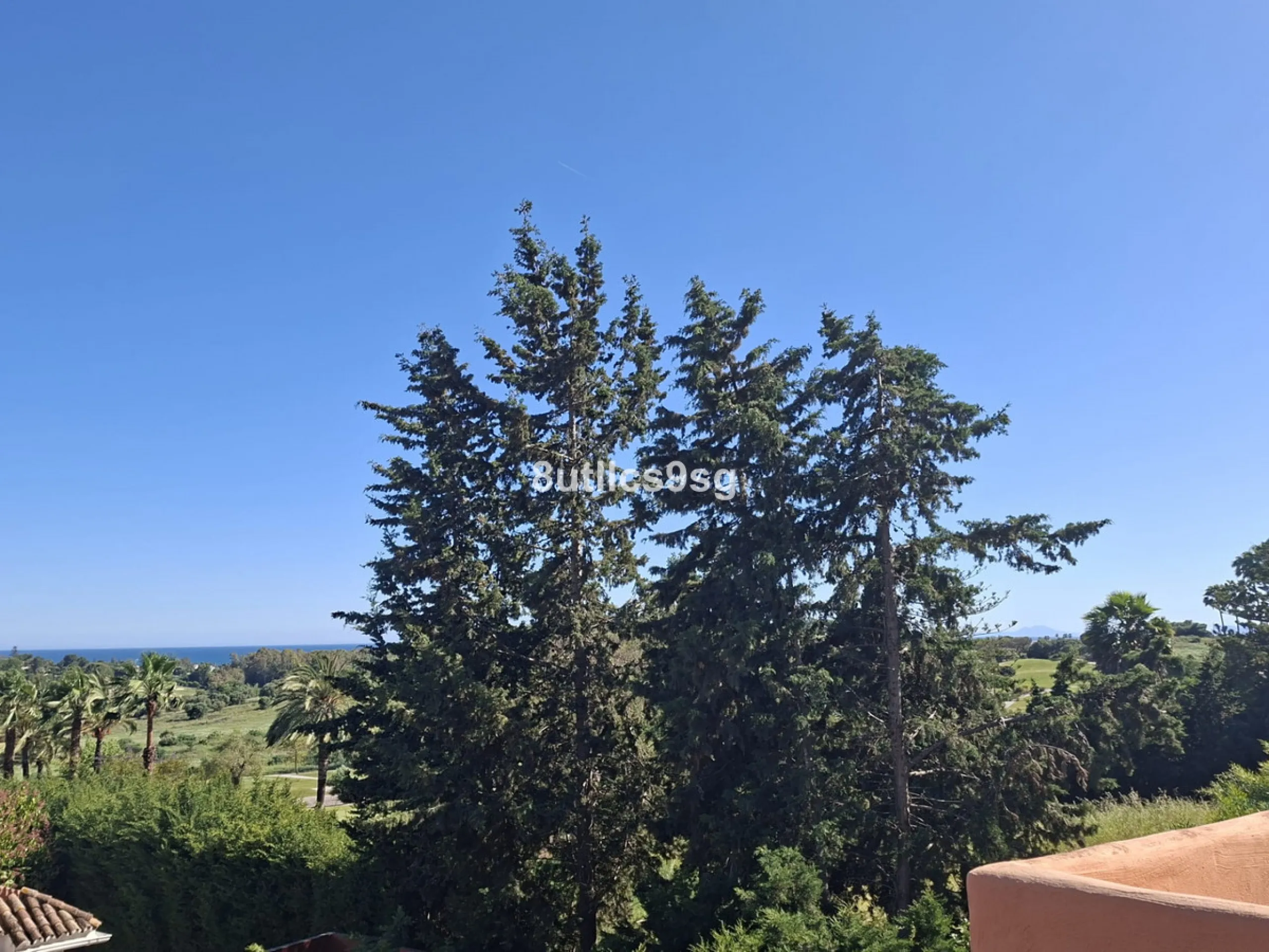 Apartment - Penthouse Duplex в продаже в Benahavís, Málaga. В доме 3 спален и 2 ванных комнат. Площадь дома 189 м²