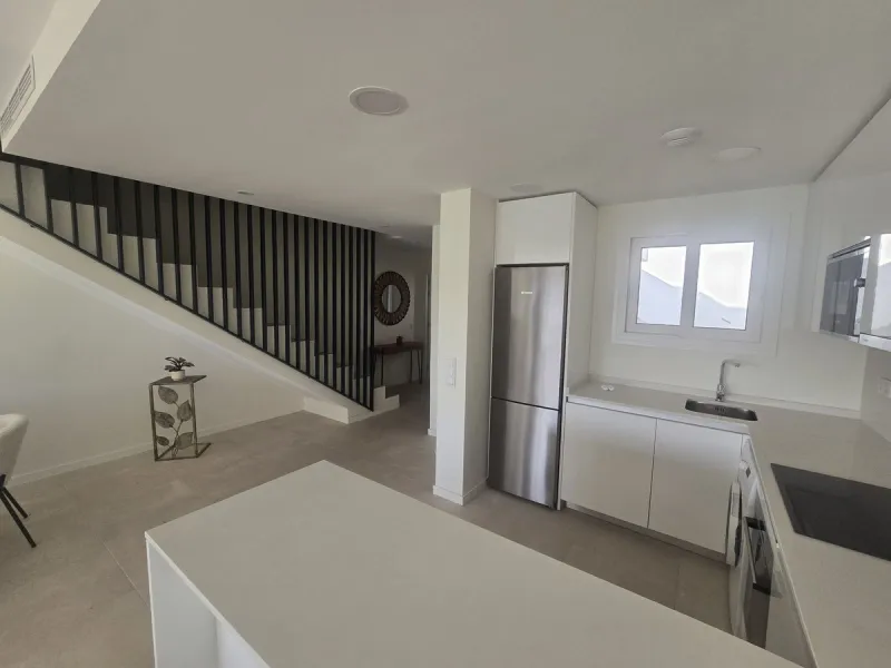 La Cala de Mijas Townhouse – Stunning Sea Views, Walk to Beach and Town