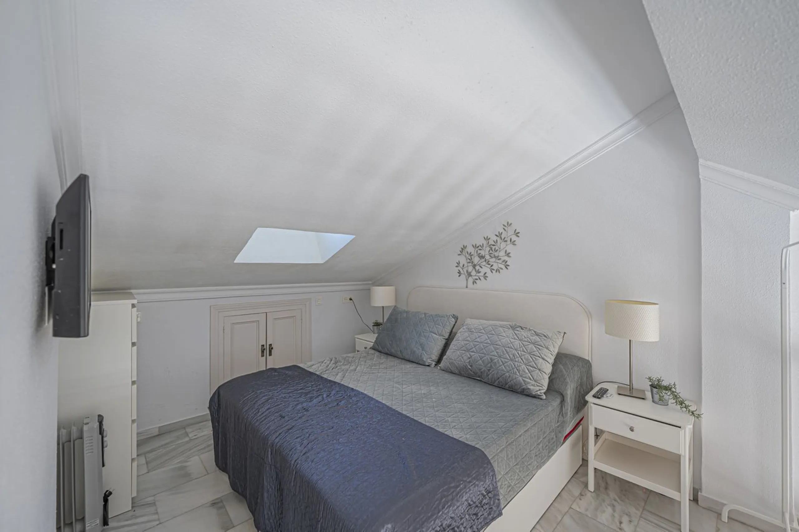 PENTHOUSE WITH SEA VIEWS ON THE GOLDEN MILE