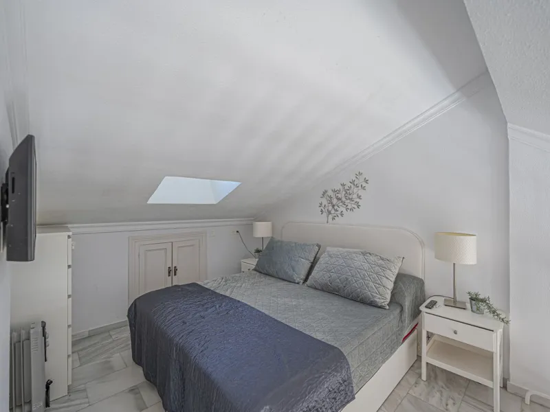 PENTHOUSE WITH SEA VIEWS ON THE GOLDEN MILE