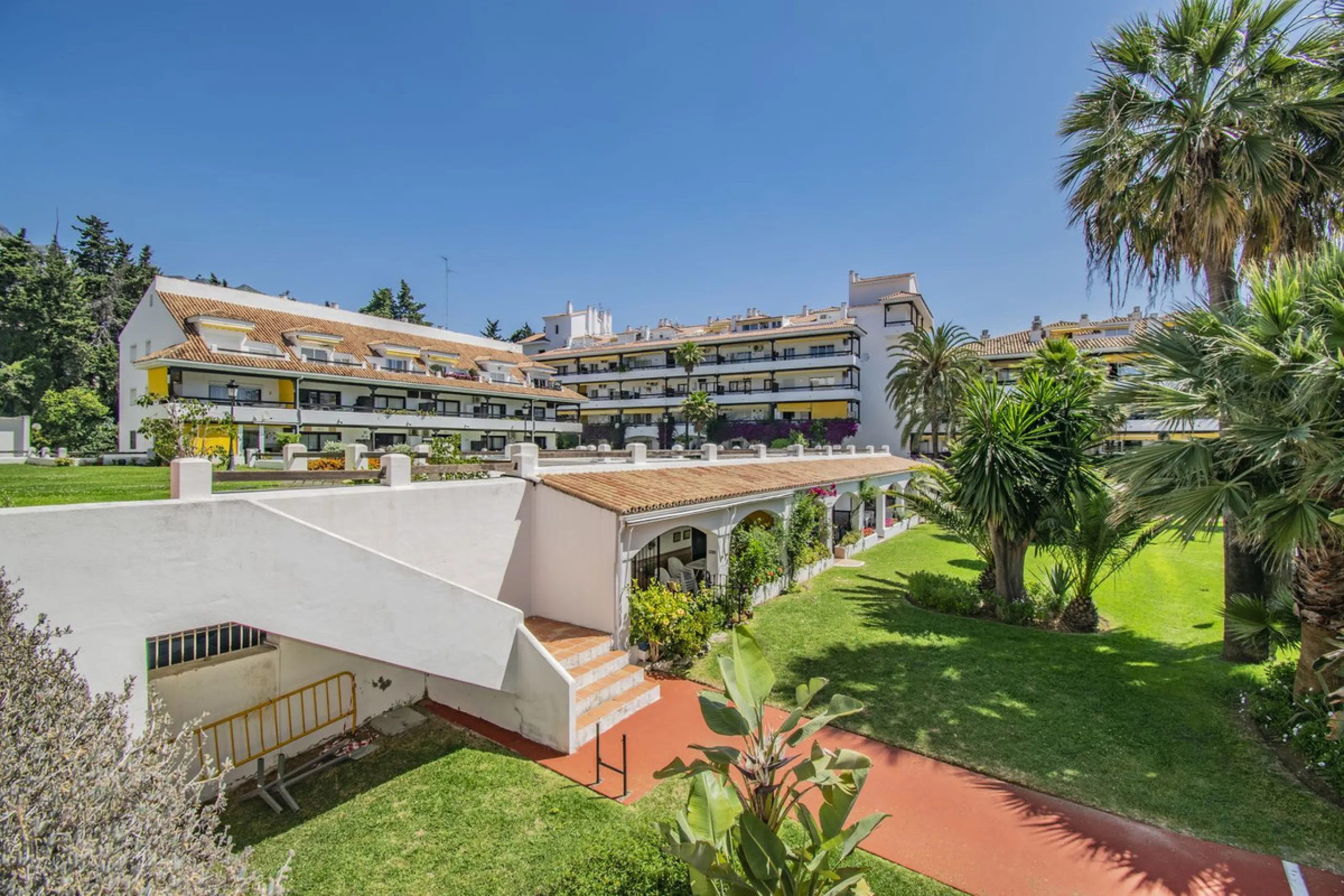 PENTHOUSE WITH SEA VIEWS ON THE GOLDEN MILE