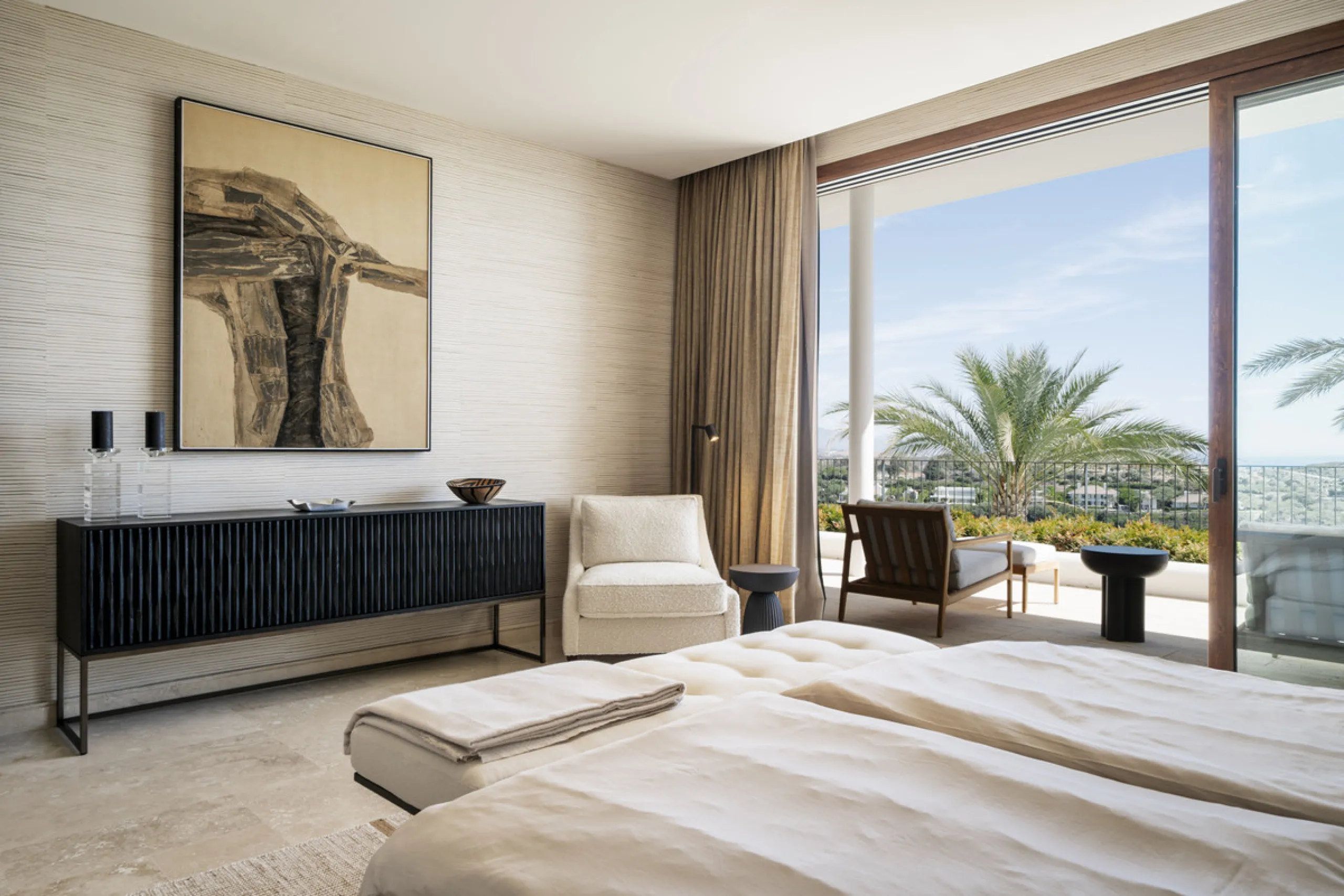 Nestled just moments from the charming village of Casares and less than a mile from the beach, this exclusive apartment combines luxury, privacy, and the ambiance of a five-star resort.