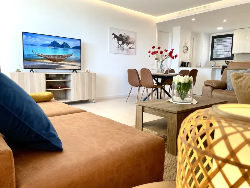 Apartment - Ground Floor Apartment в продаже в Fuengirola, Málaga. В доме 3 спален и 2 ванных комнат. Площадь дома 118 м²