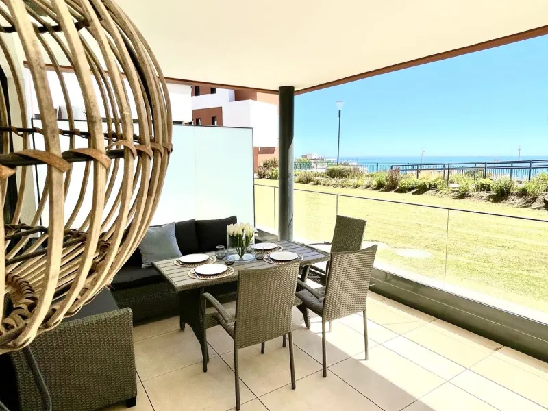 Apartment - Ground Floor Apartment в продаже в Fuengirola, Málaga. В доме 3 спален и 2 ванных комнат. Площадь дома 118 м²