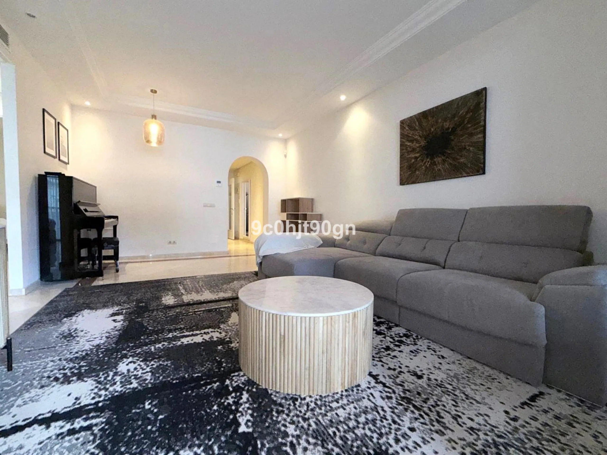 Located in the highly sought-after Jardines de Don Carlos community in Elviria, this spacious 3-bedroom apartment offers the perfect blend of comfort, style, and convenience—just a short walk from the beach, restaurants, and local amenities.