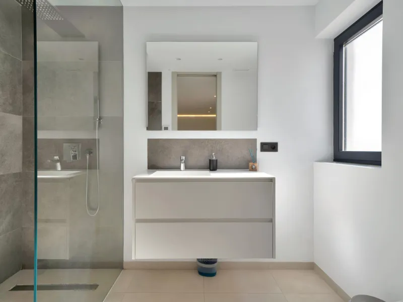 Apartment - Duplex в продаже в Marbella, Málaga. В доме 2 спален и 2 ванных комнат. Площадь дома 150 м²