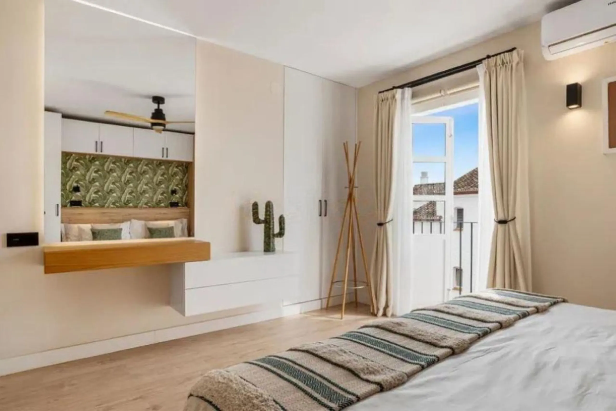 Renovated penthouse with east and south orientation in Benavista, a few minutes from the beach