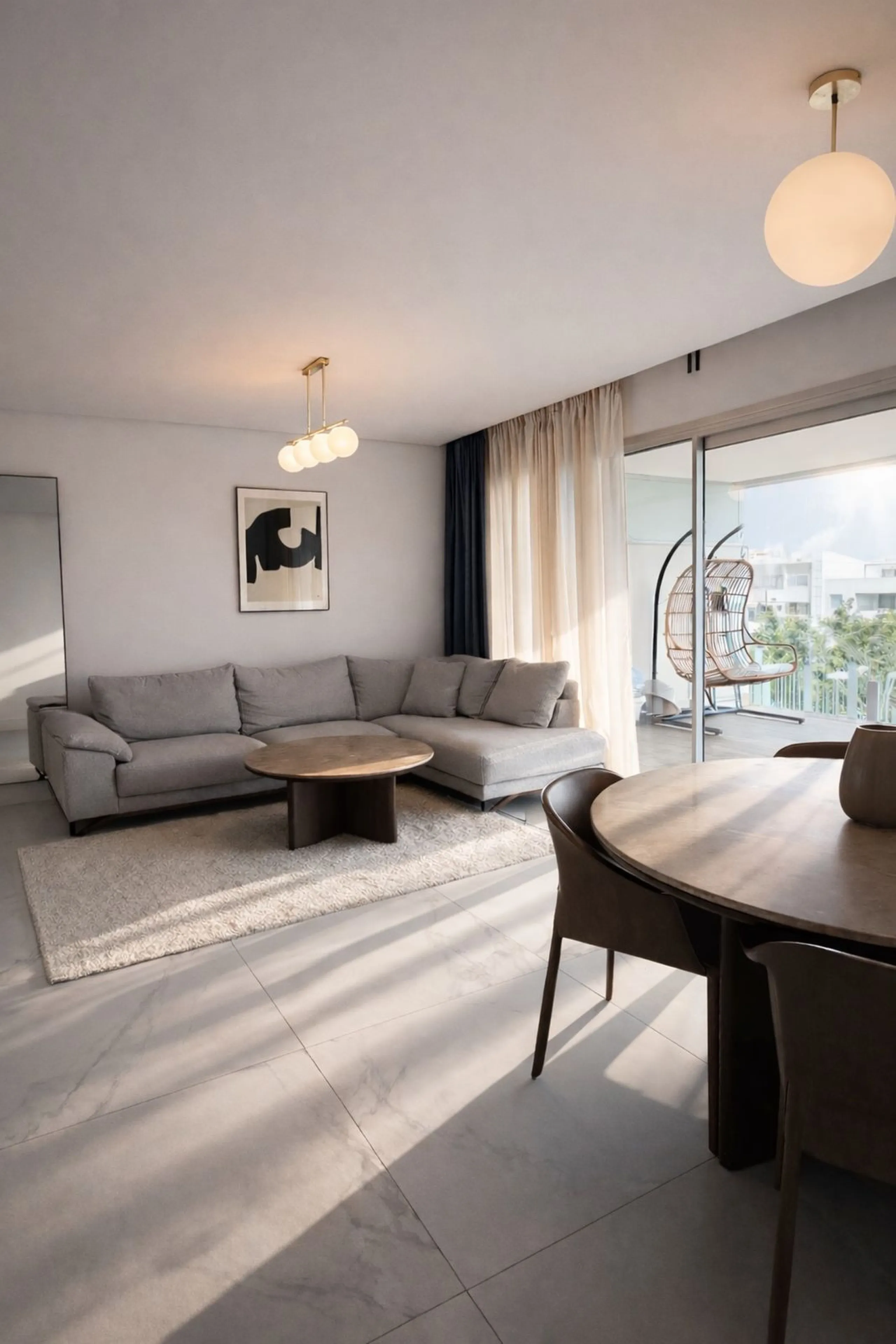 Apartment - Middle Floor Apartment в продаже в Marbella, Málaga. В доме 3 спален и 2 ванных комнат. Площадь дома 107 м²