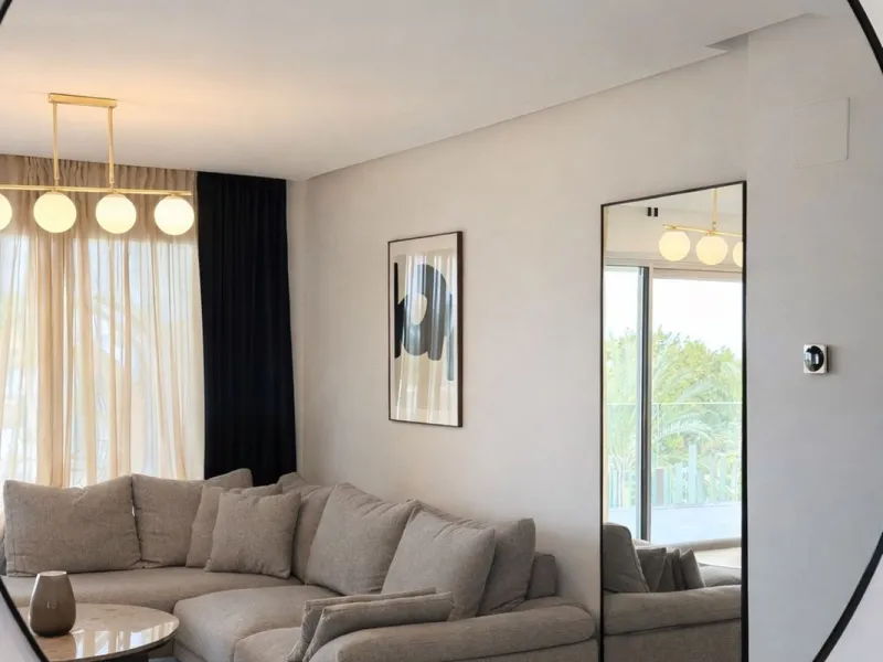 Apartment - Middle Floor Apartment в продаже в Marbella, Málaga. В доме 3 спален и 2 ванных комнат. Площадь дома 107 м²
