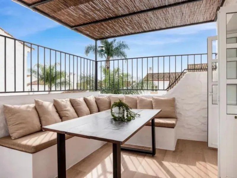 Renovated penthouse with east and south orientation in Benavista, a few minutes from the beach