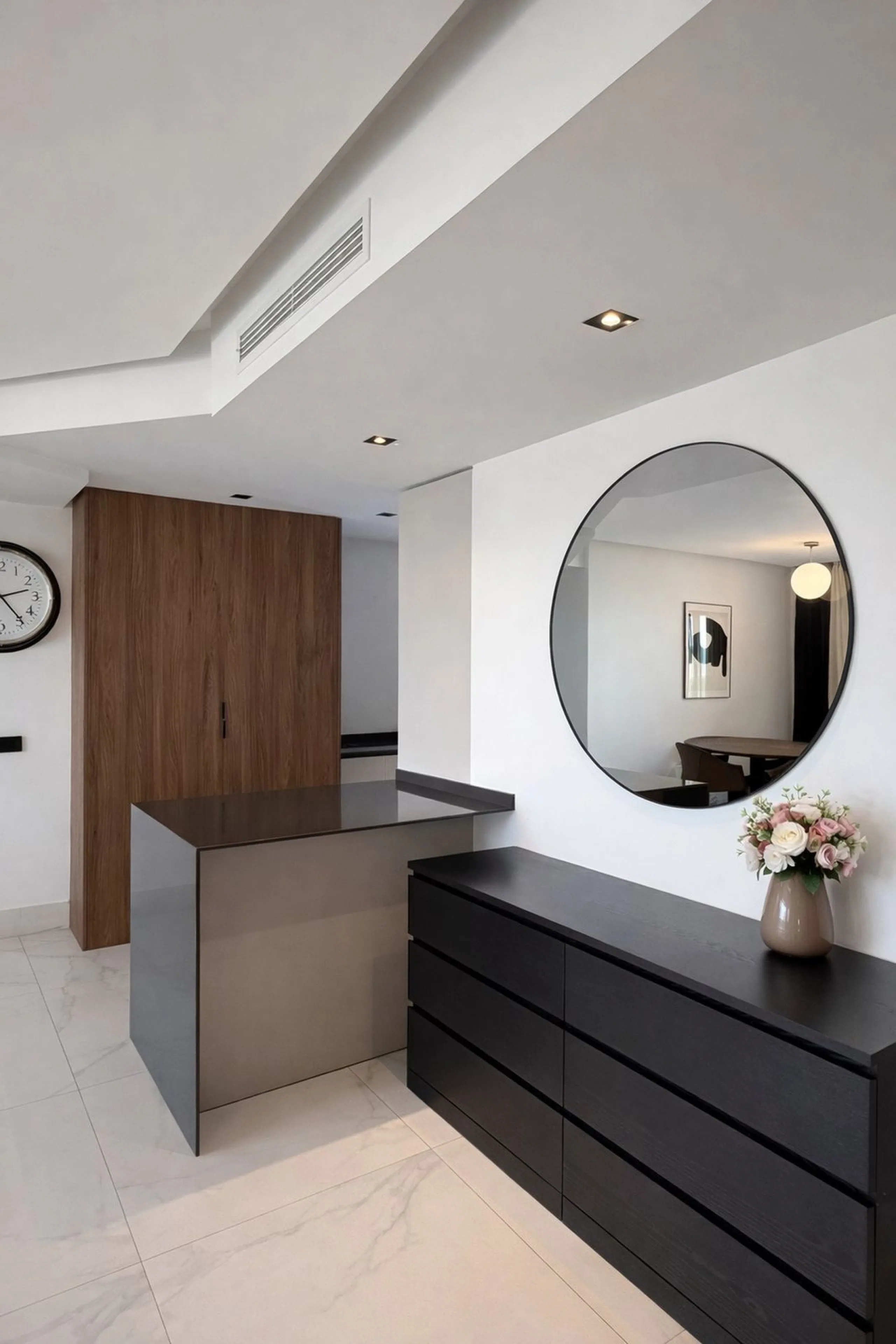 Apartment - Middle Floor Apartment в продаже в Marbella, Málaga. В доме 3 спален и 2 ванных комнат. Площадь дома 107 м²