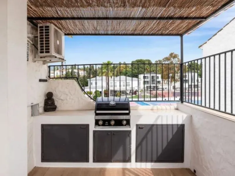 Renovated penthouse with east and south orientation in Benavista, a few minutes from the beach