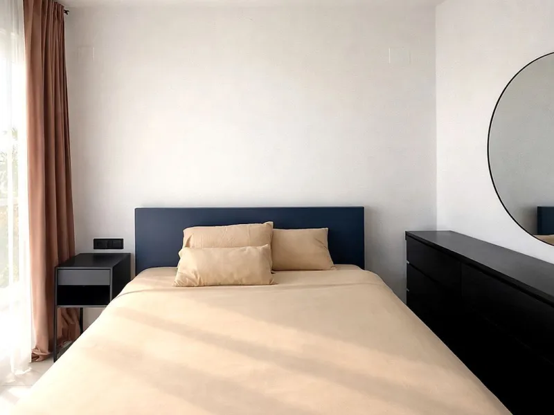 Apartment - Middle Floor Apartment в продаже в Marbella, Málaga. В доме 3 спален и 2 ванных комнат. Площадь дома 107 м²