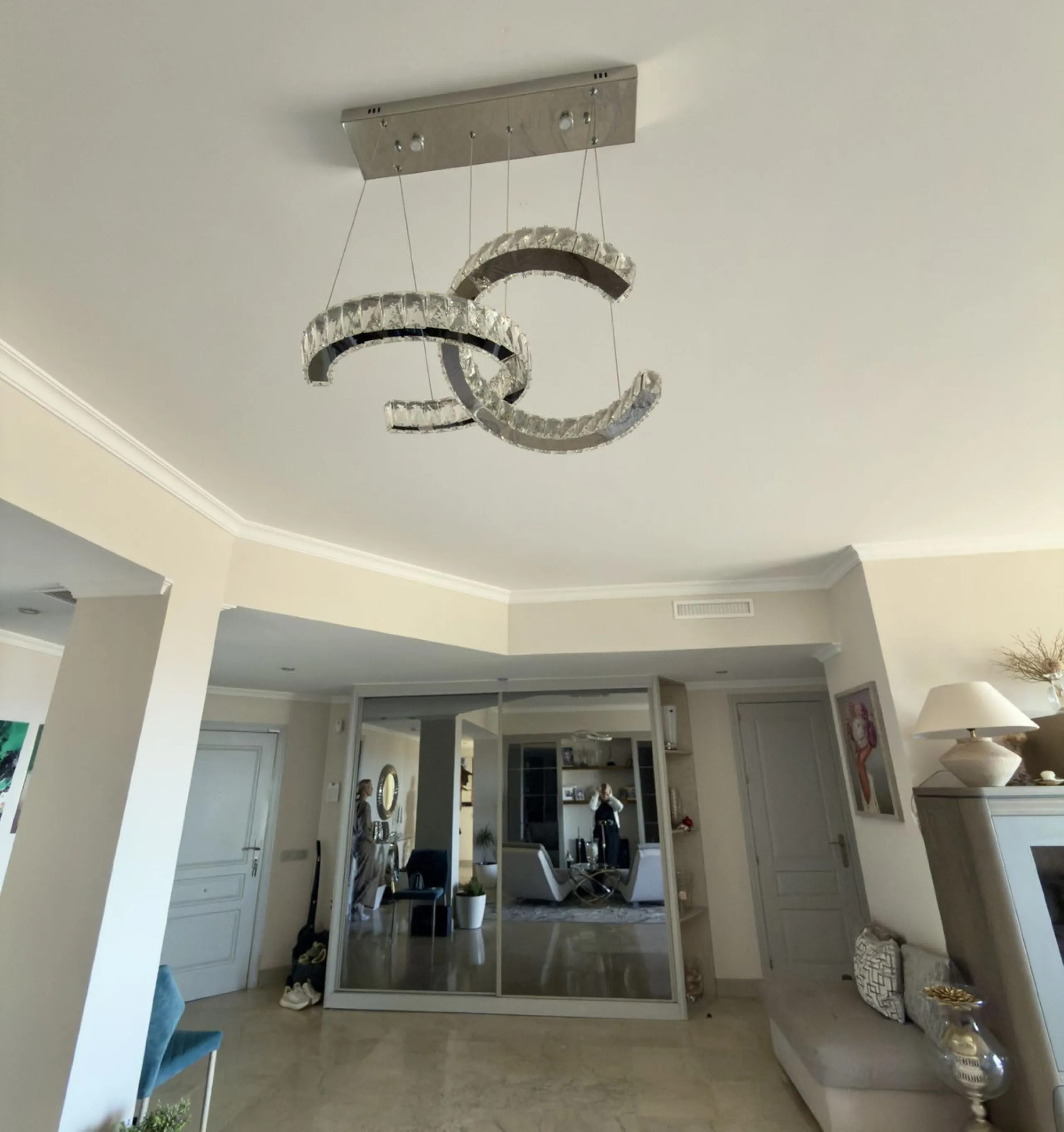 Apartment - Penthouse в продаже в Marbella, Málaga. В доме 3 спален и 3 ванных комнат. Площадь дома 157 м²