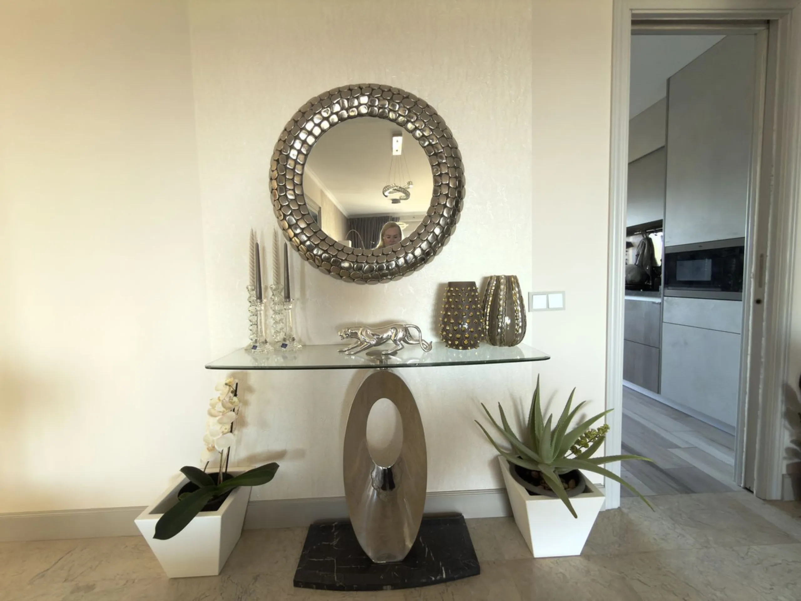Apartment - Penthouse в продаже в Marbella, Málaga. В доме 3 спален и 3 ванных комнат. Площадь дома 157 м²