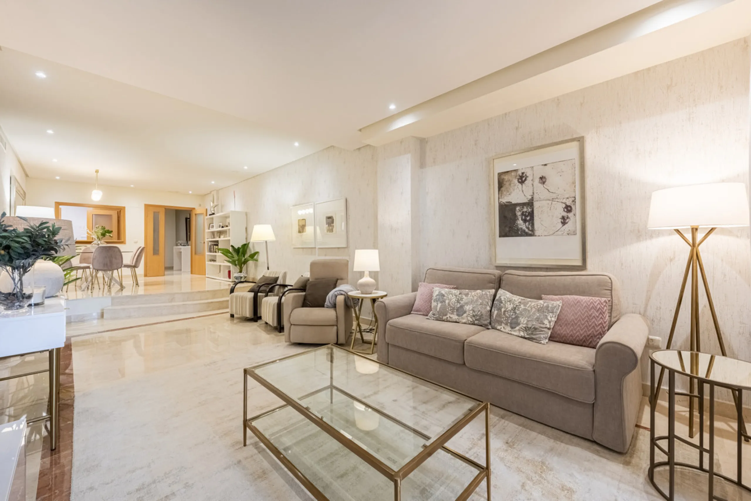 This modern and inviting two-bedroom apartment, nestled within the exclusive Las Mimosas complex, offers a truly exceptional living experience.