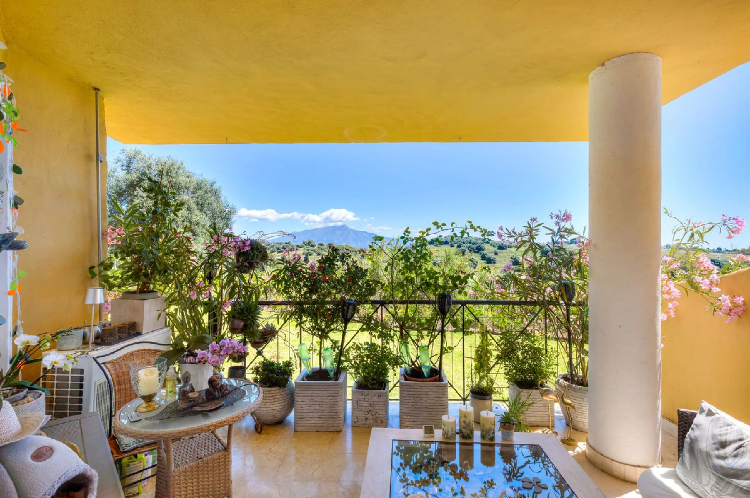 Charming 2-Bedroom Ground Floor Apartment in Bel Air, Estepona.