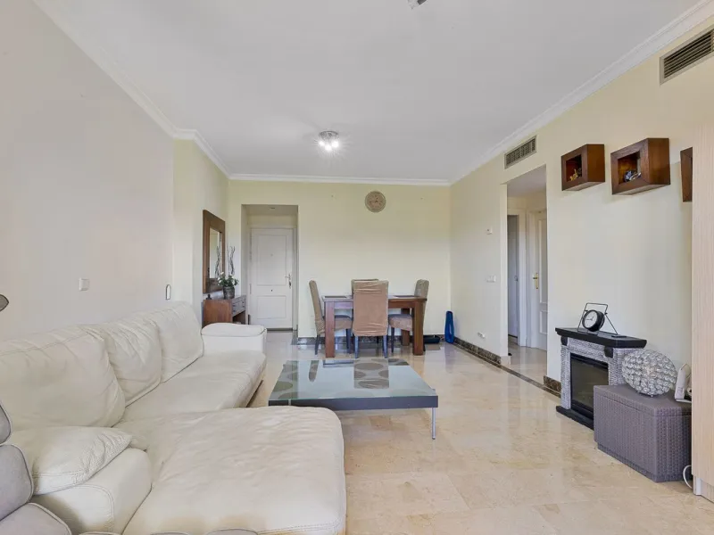 Charming 2-Bedroom Ground Floor Apartment in Bel Air, Estepona.