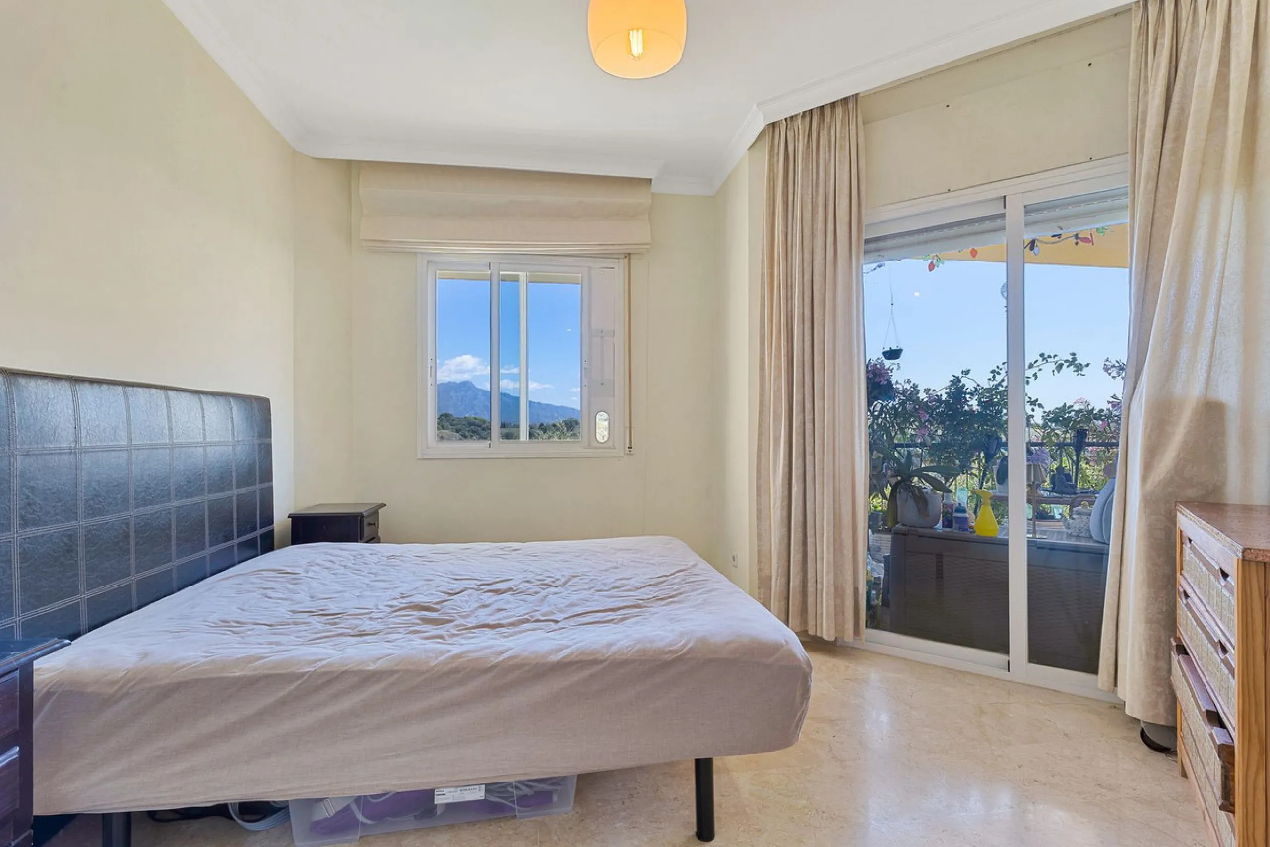 Charming 2-Bedroom Ground Floor Apartment in Bel Air, Estepona.