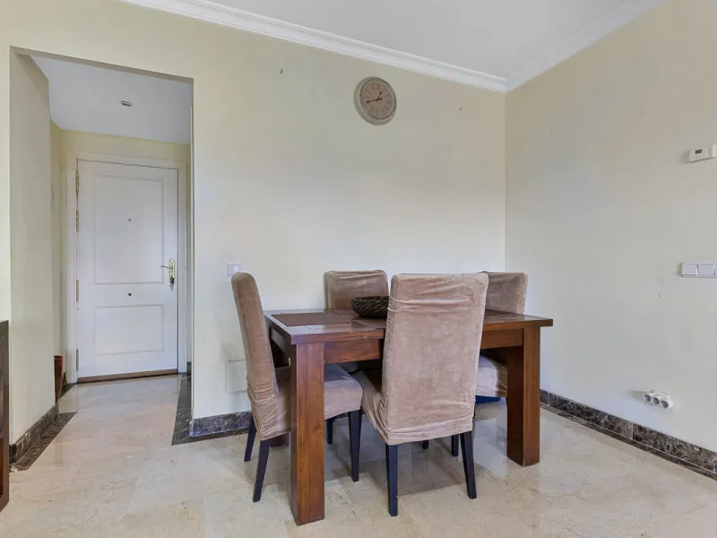 Charming 2-Bedroom Ground Floor Apartment in Bel Air, Estepona.