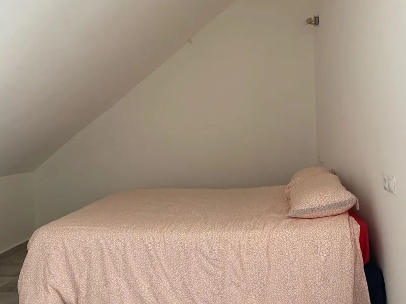Magnificent townhouse in the La duquesa Golf urbanization, closed urbanization.