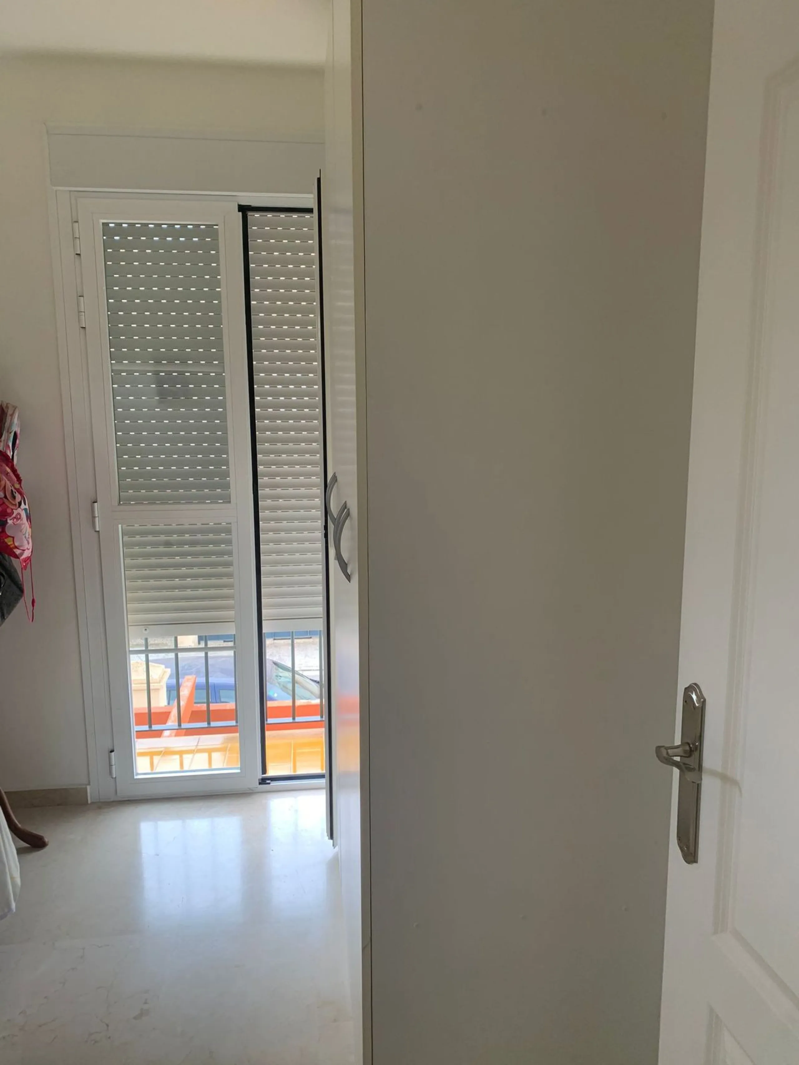 Magnificent townhouse in the La duquesa Golf urbanization, closed urbanization.
