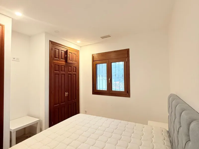 Contemporary Comfort in the Gastronomic Heart of Benahavís