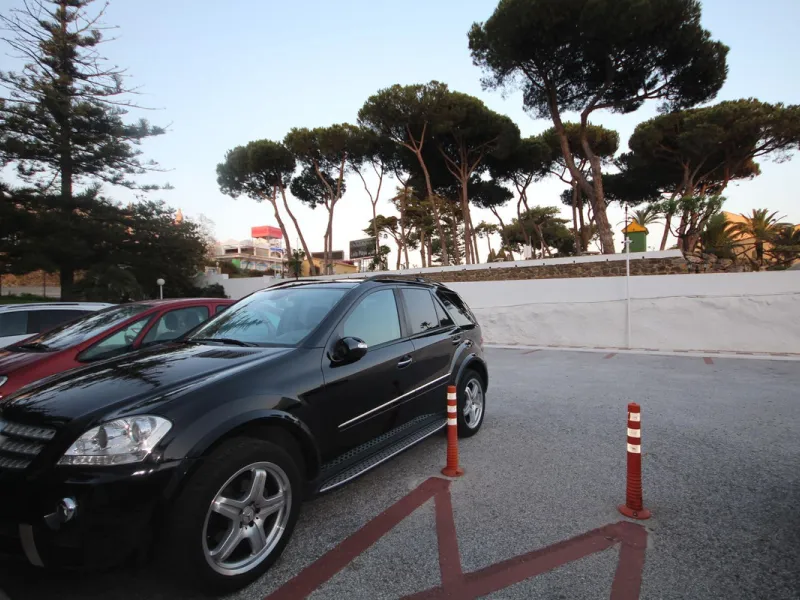 Beachfront Opportunity in Calahonda, Mijas Costa.