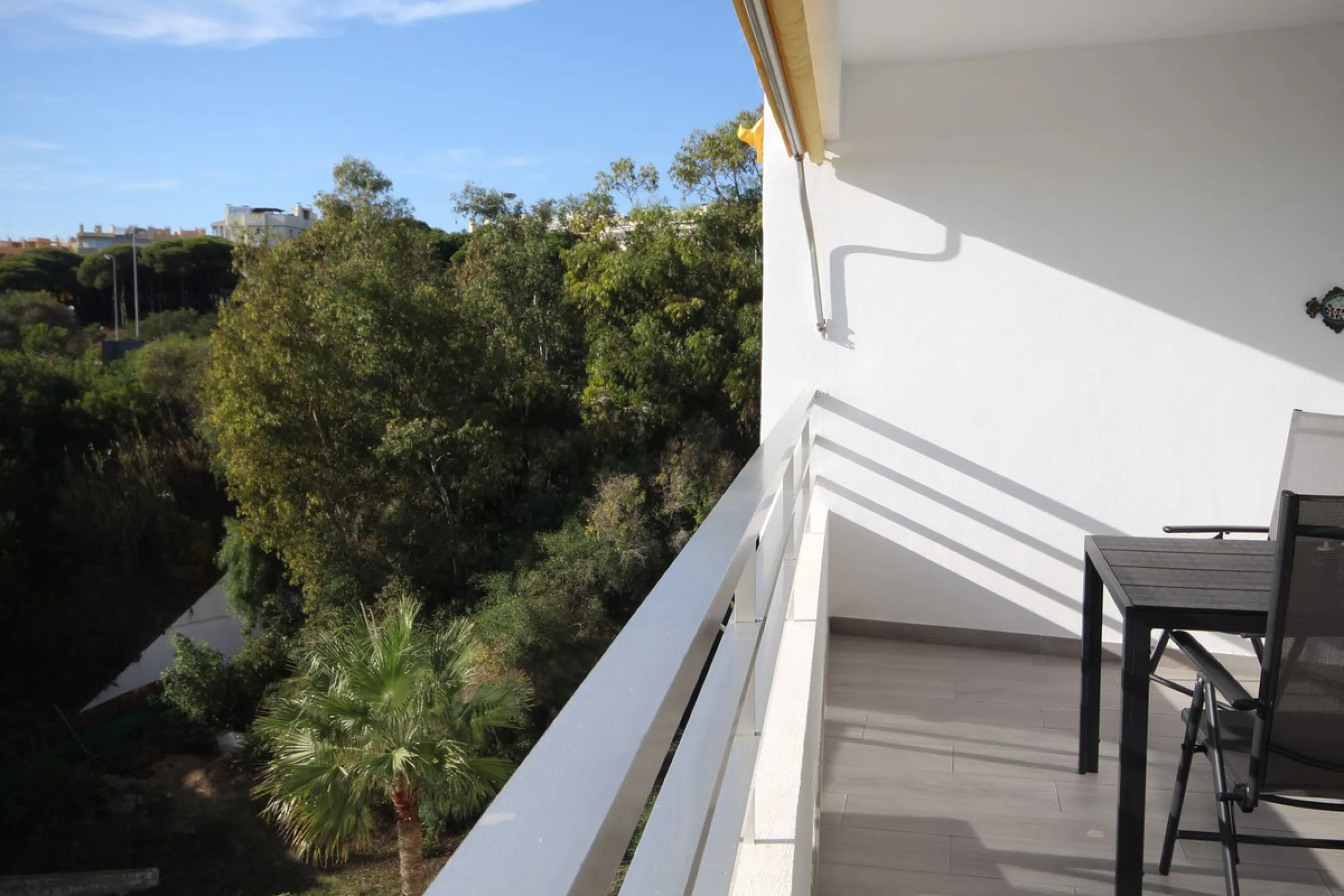 Beachfront Opportunity in Calahonda, Mijas Costa.