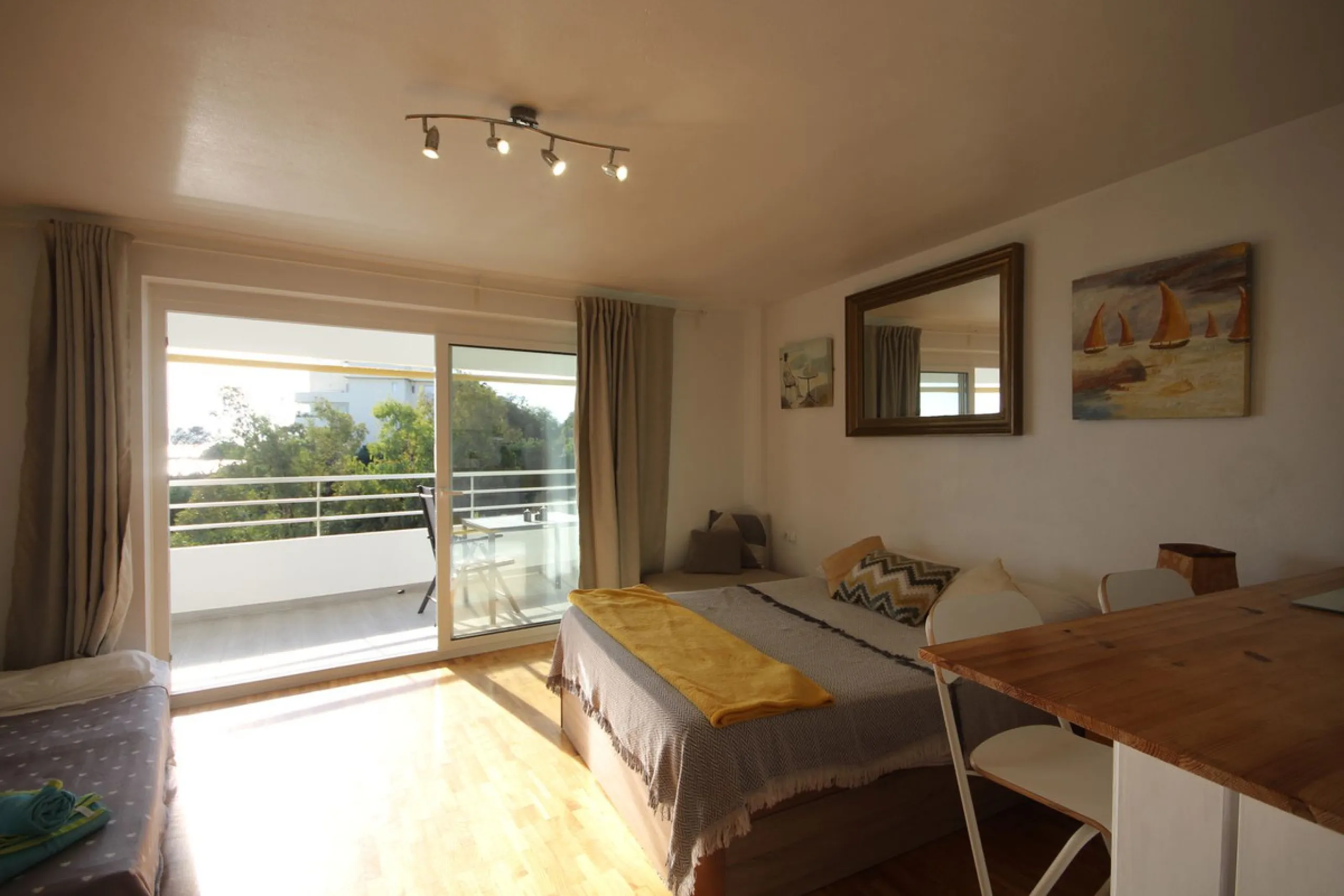 Beachfront Opportunity in Calahonda, Mijas Costa.