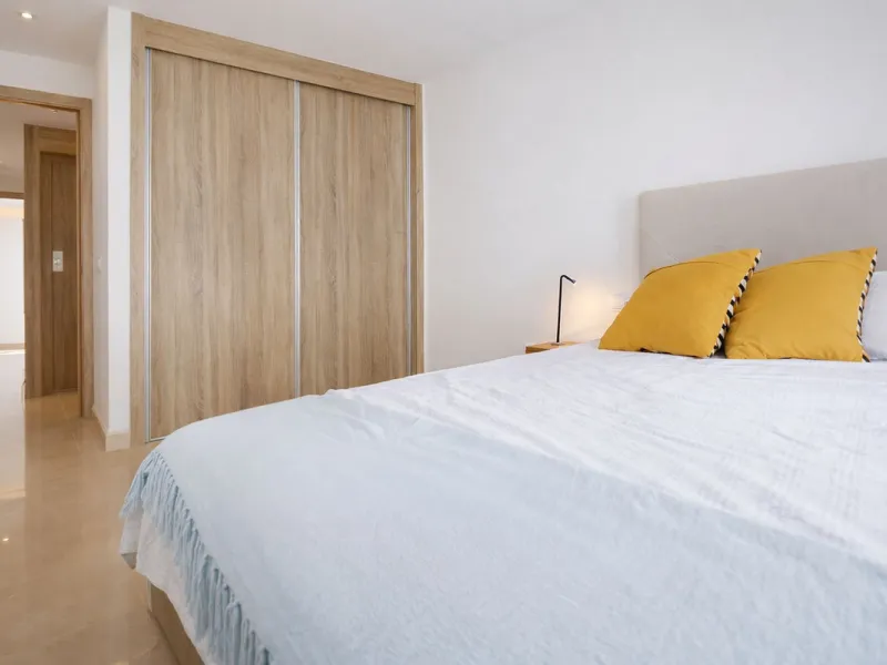 This elegant contemporary townhouse combines space, natural light and clean architectural lines, offering seamless indoor-outdoor living in a peaceful, high-quality setting. Finished with marble flooring throughout and a private elevator connecting all fl