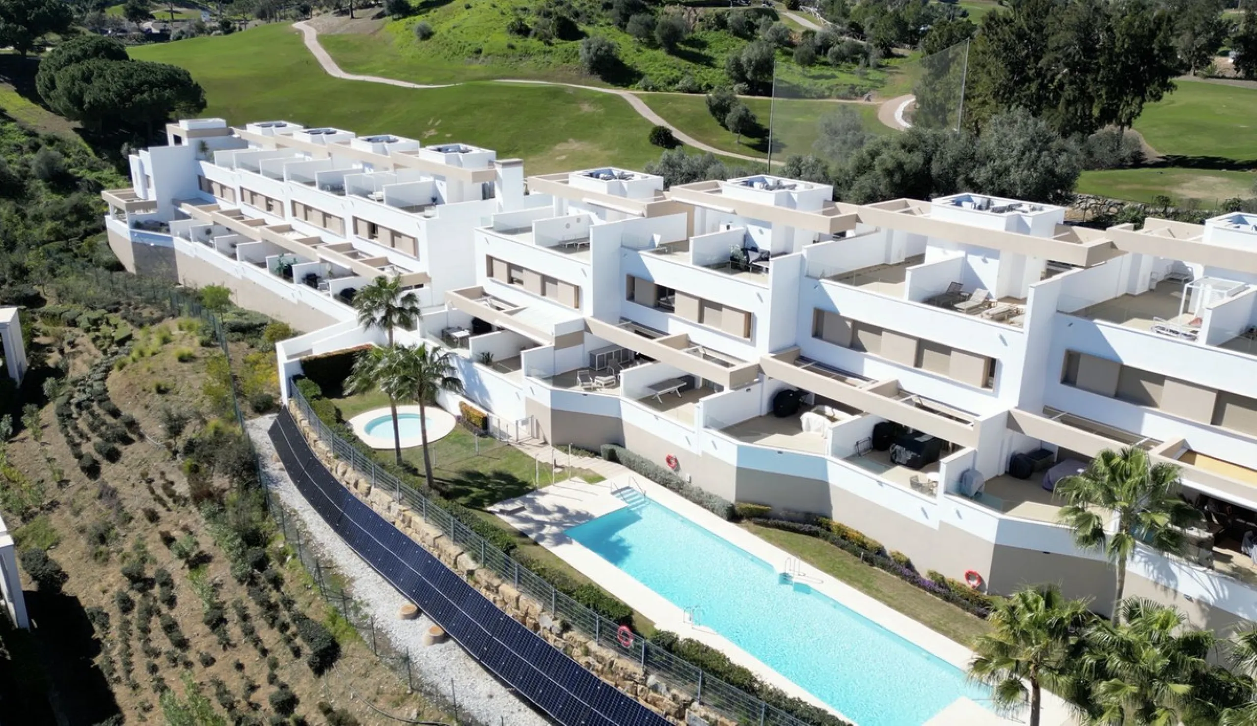 This elegant contemporary townhouse combines space, natural light and clean architectural lines, offering seamless indoor-outdoor living in a peaceful, high-quality setting. Finished with marble flooring throughout and a private elevator connecting all fl