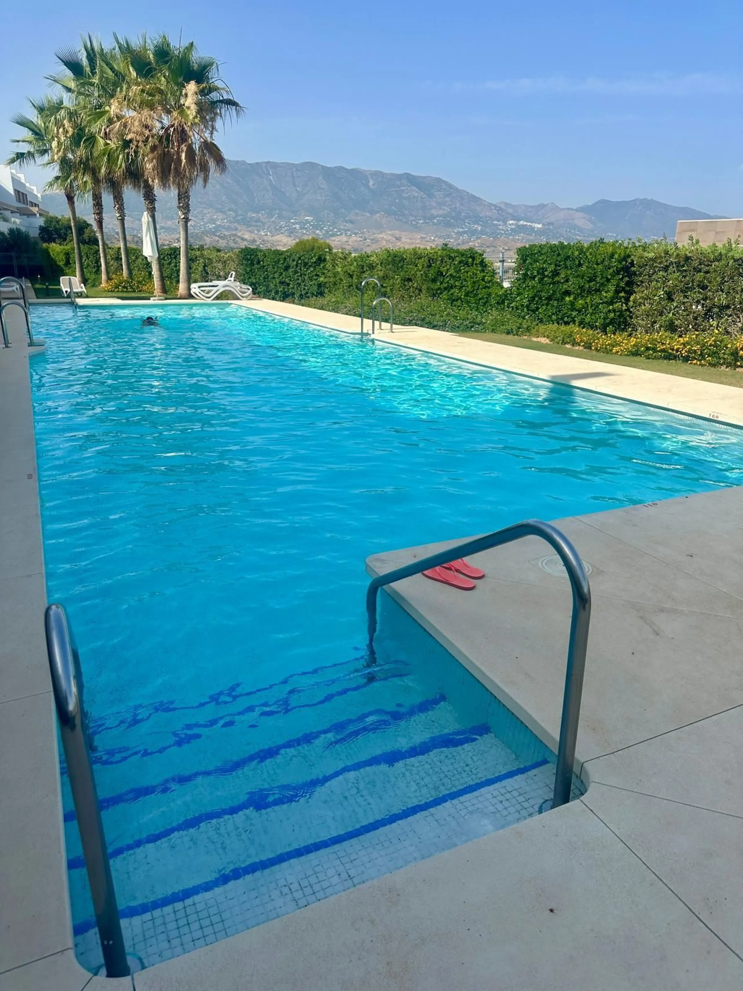 This elegant contemporary townhouse combines space, natural light and clean architectural lines, offering seamless indoor-outdoor living in a peaceful, high-quality setting. Finished with marble flooring throughout and a private elevator connecting all fl