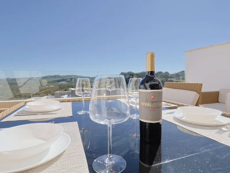 This elegant contemporary townhouse combines space, natural light and clean architectural lines, offering seamless indoor-outdoor living in a peaceful, high-quality setting. Finished with marble flooring throughout and a private elevator connecting all fl