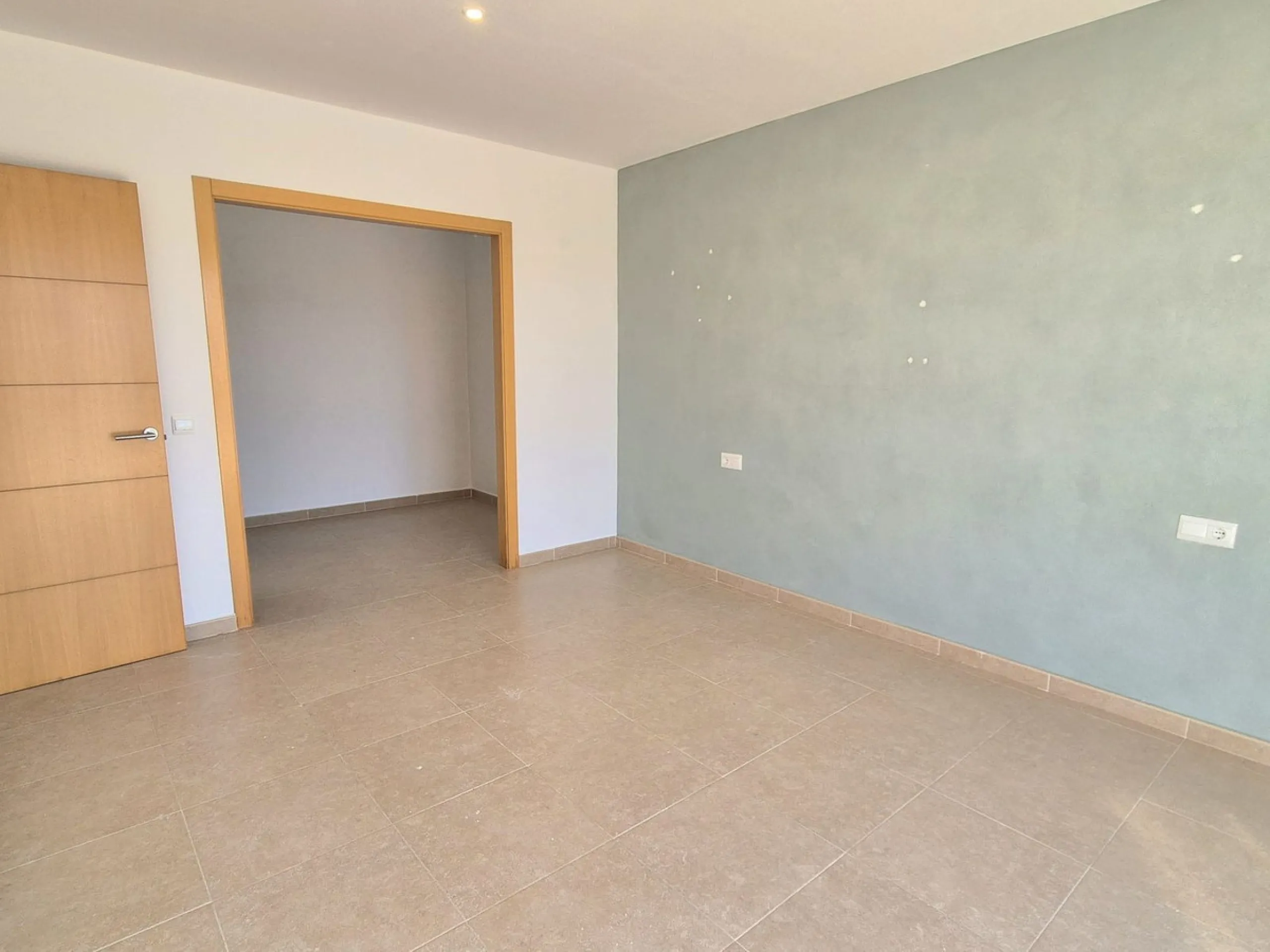 For sale this spacious independent villa in Sierra Gorda, Coin with great views.