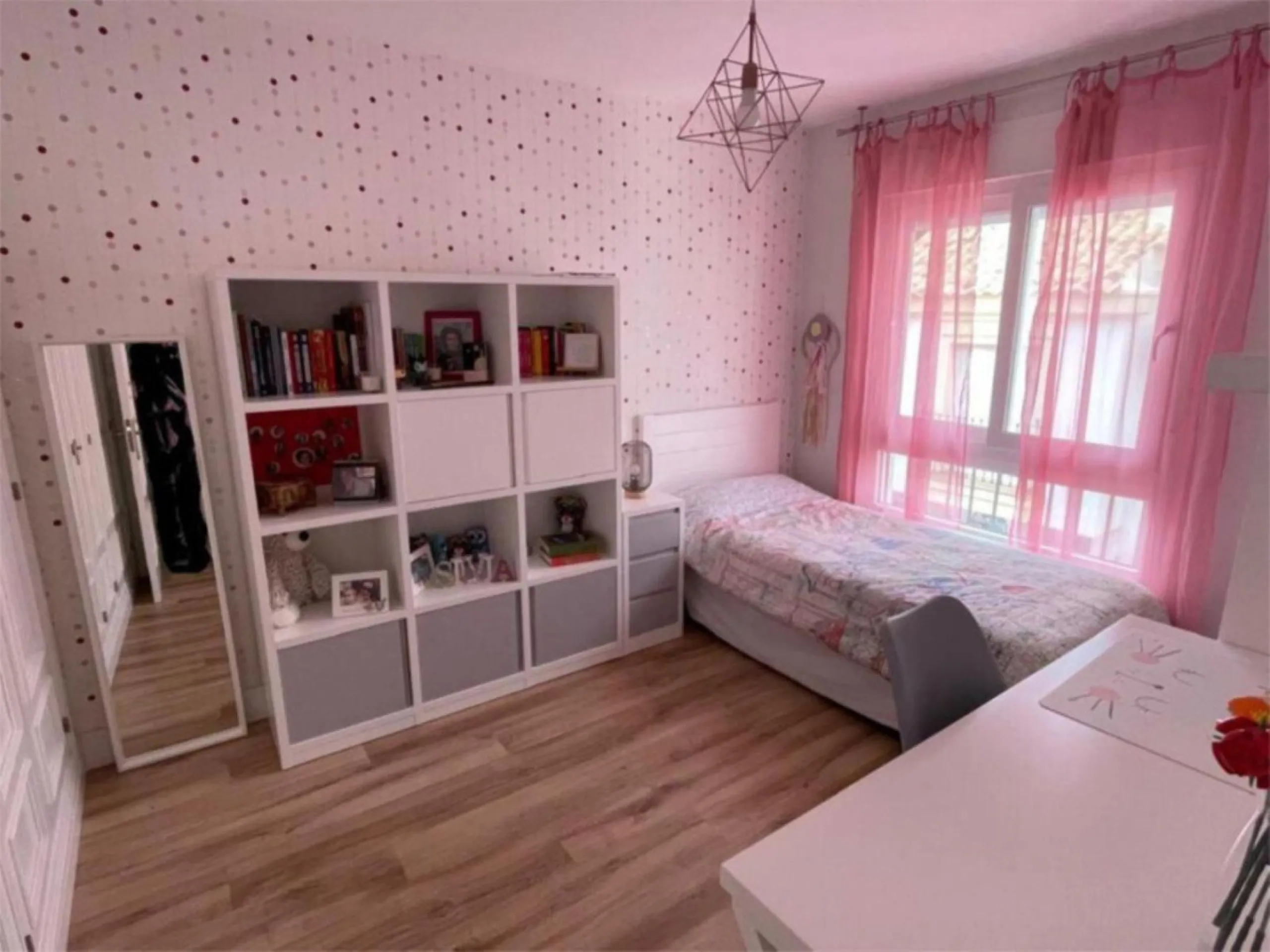 Magnificent semi-detached house located in a quiet and well-maintained residential area of ​​Marbella.
