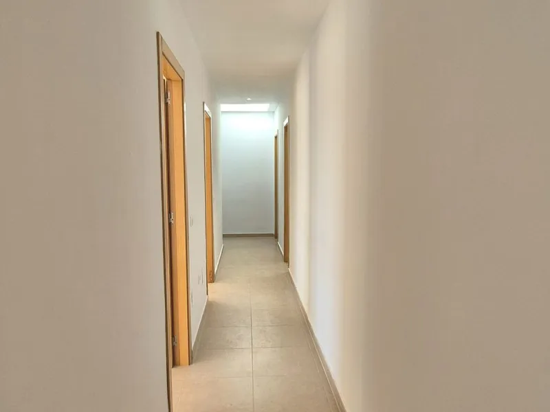 For sale this spacious independent villa in Sierra Gorda, Coin with great views.