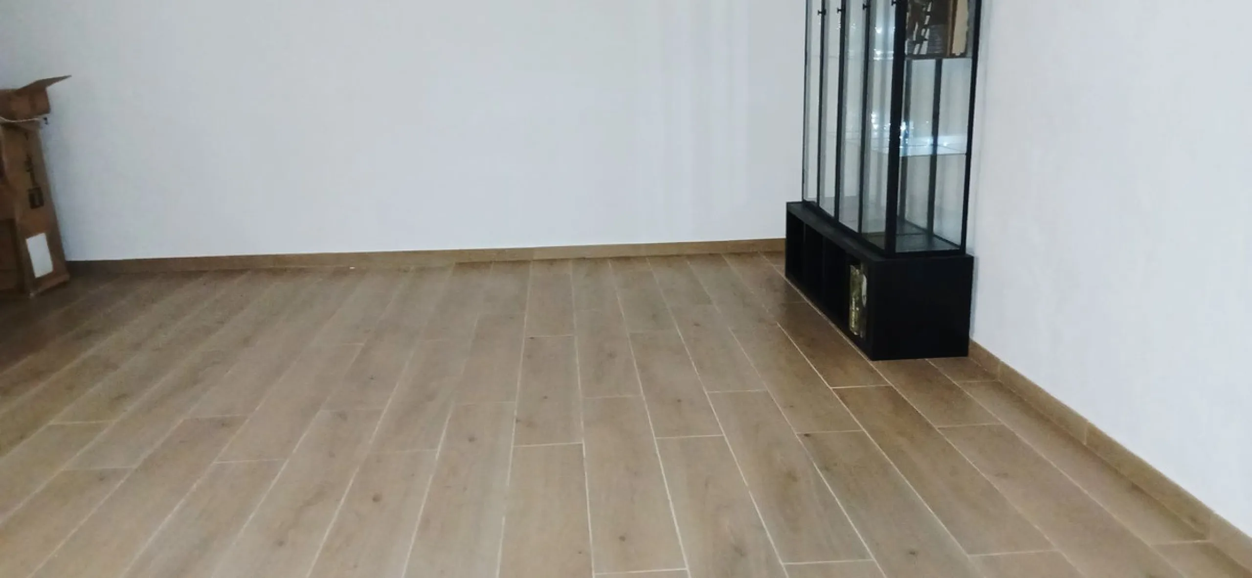 Apartment - Ground Floor Apartment в продаже в Alhaurín de la Torre, Málaga. В доме 2 спален и 2 ванных комнат. Площадь дома 112 м²