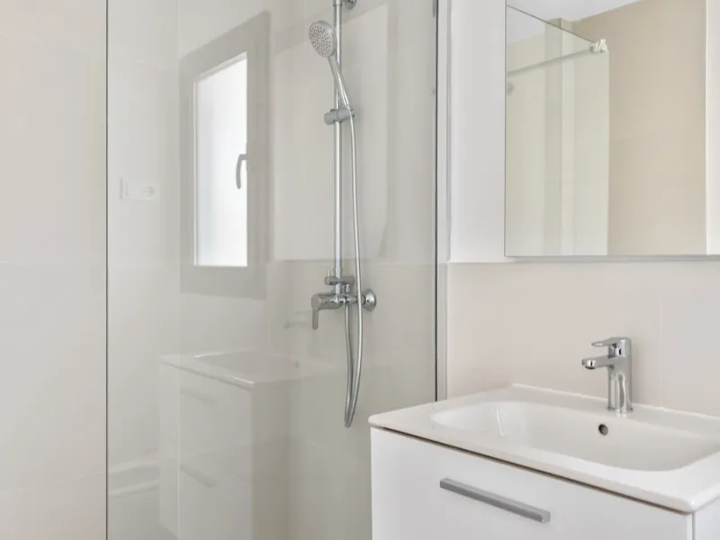 Large terrace, open views and plenty of natural light. This 3-bedroom apartment in Nexus Residences, Benalmádena is designed for comfortable living on the Costa del Sol.