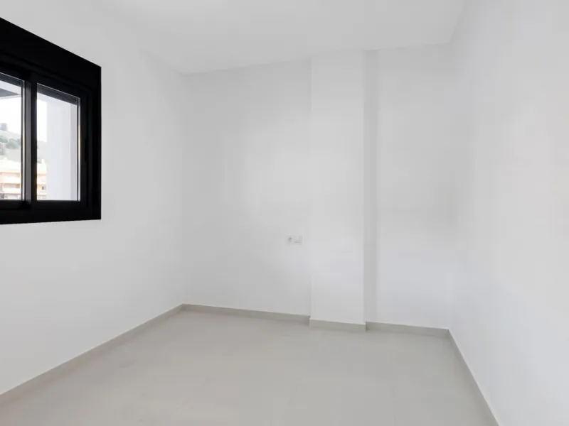 Large terrace, open views and plenty of natural light. This 3-bedroom apartment in Nexus Residences, Benalmádena is designed for comfortable living on the Costa del Sol.