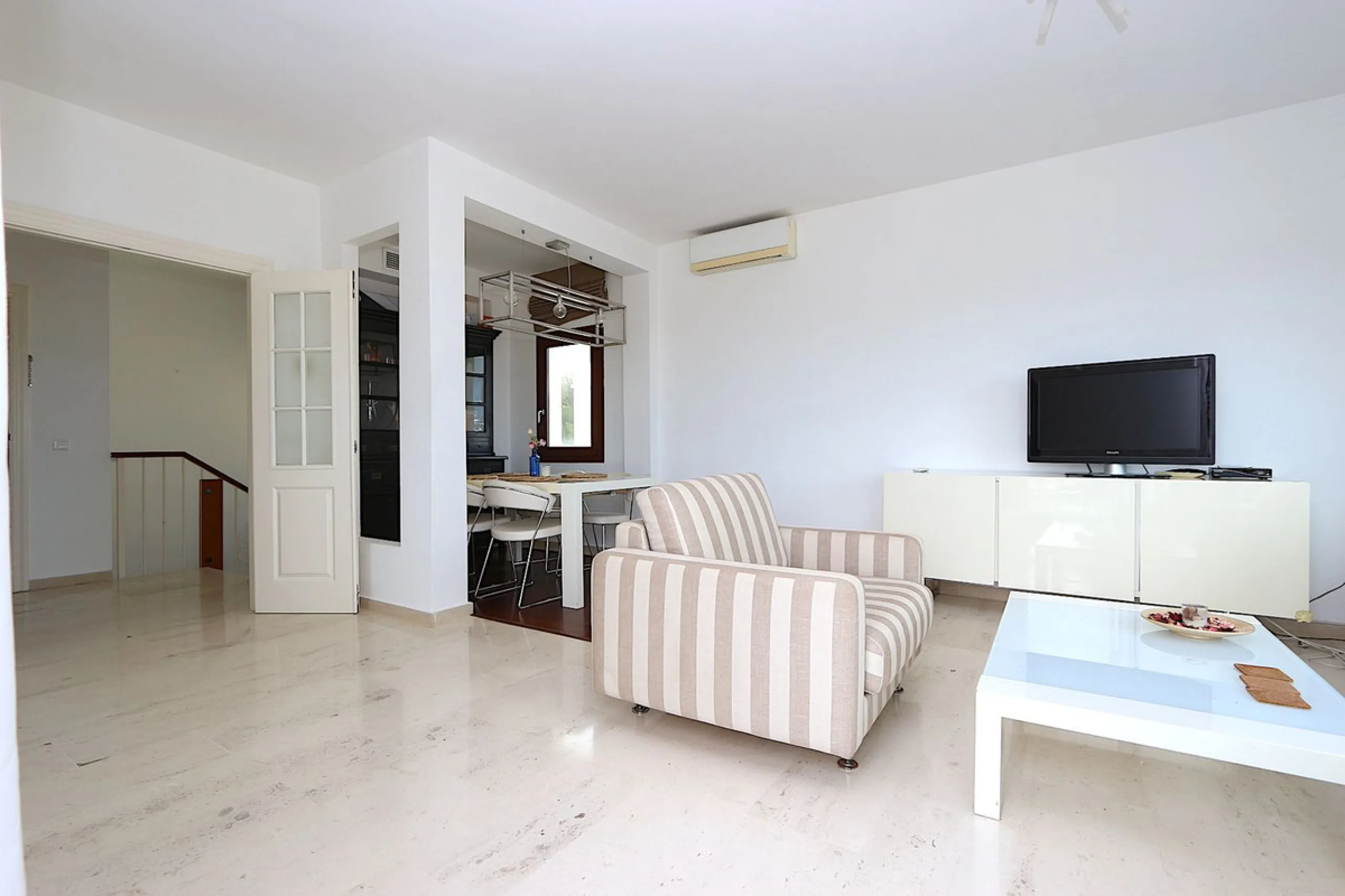 Views and Great Potential in a Prime Location!