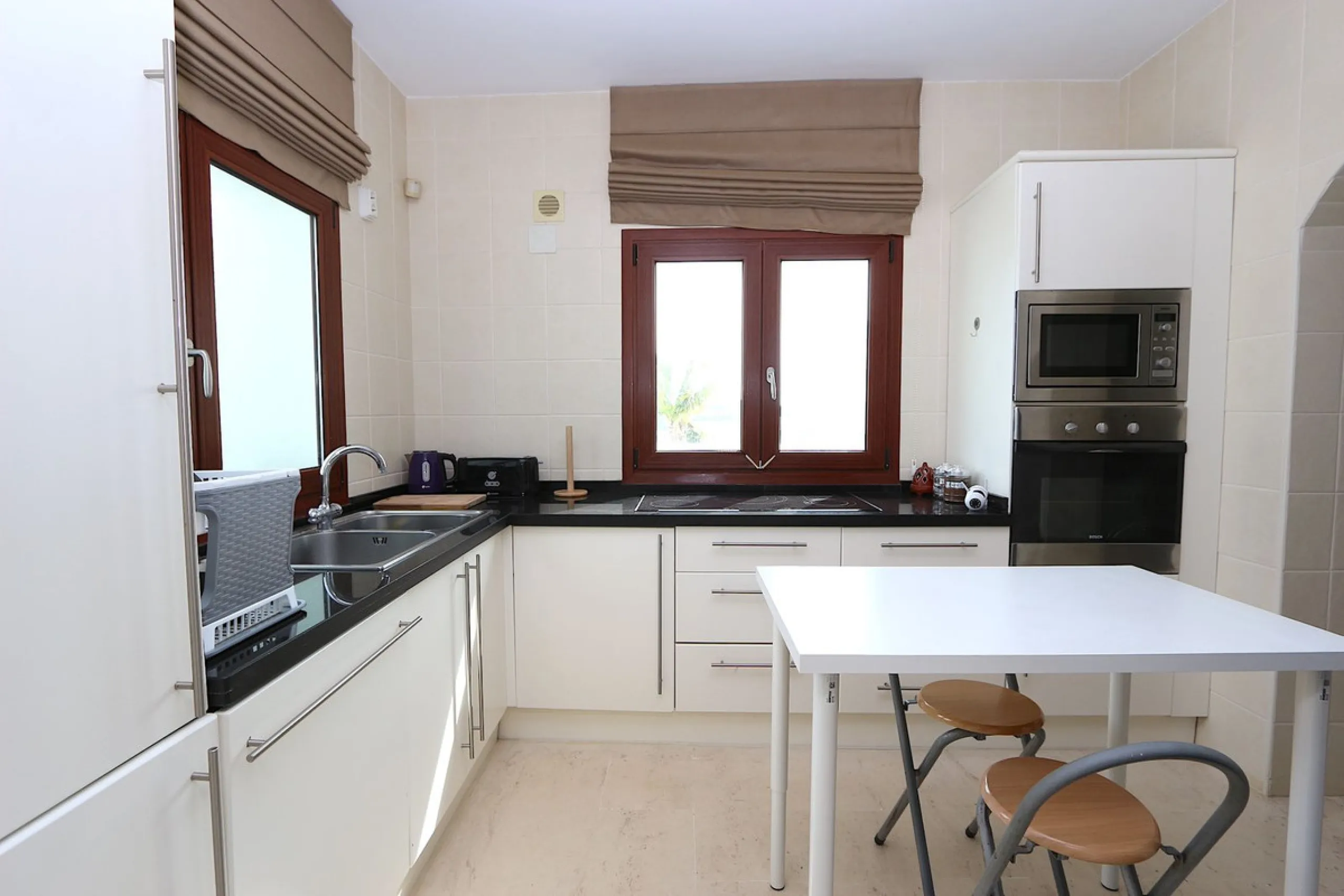 Views and Great Potential in a Prime Location!