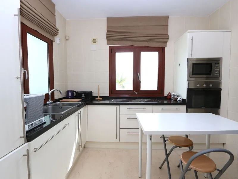 Views and Great Potential in a Prime Location!