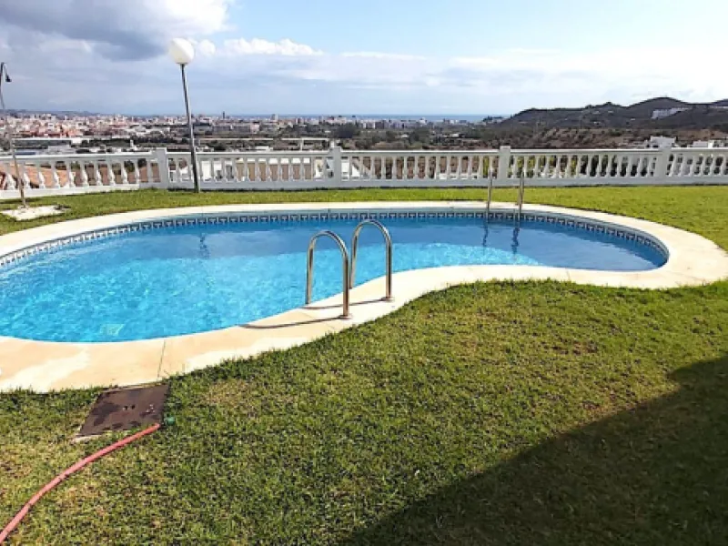 Views and Great Potential in a Prime Location!