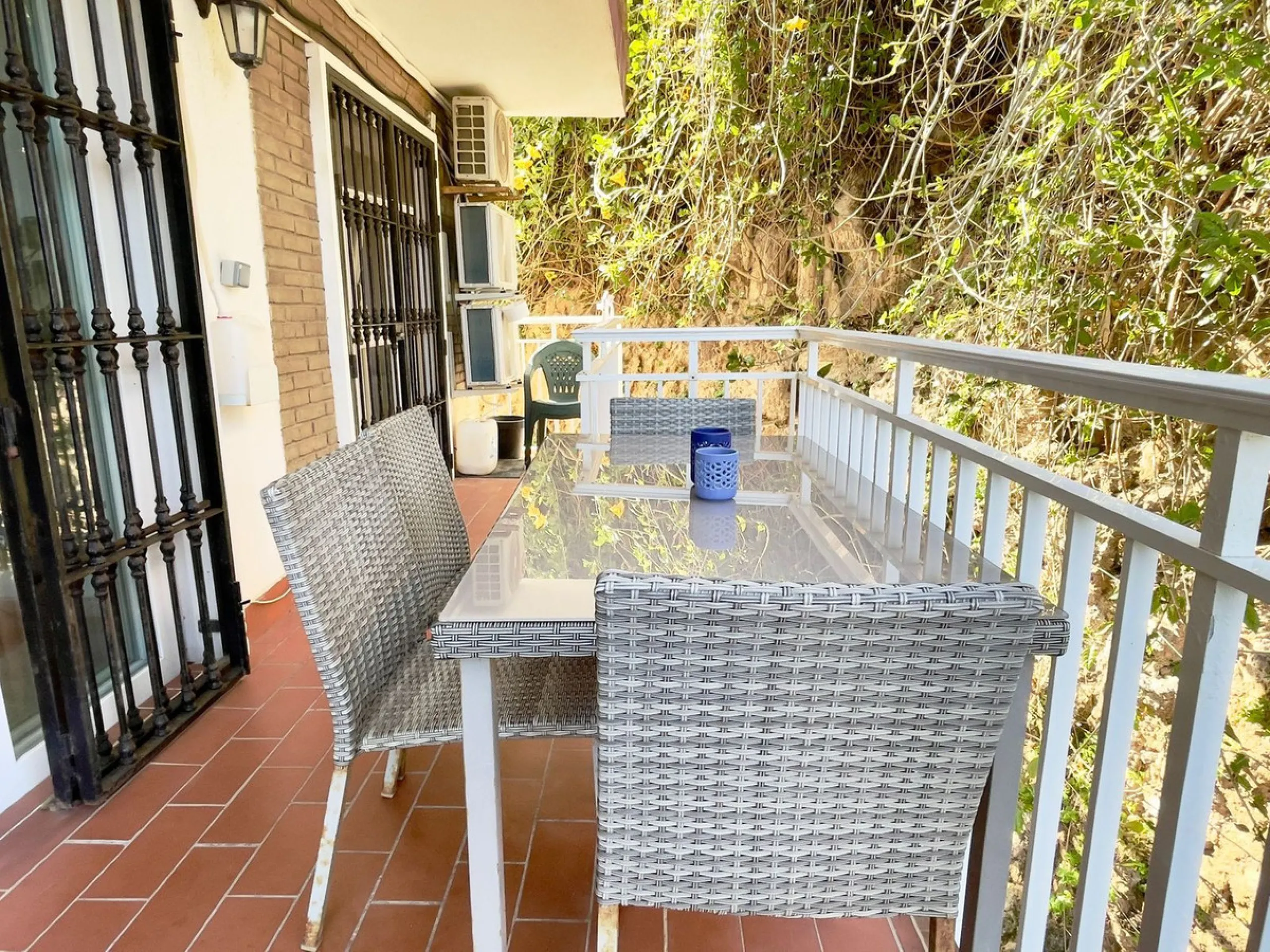 Apartment in El Bajondillo with terrace and sea views – Tourist license